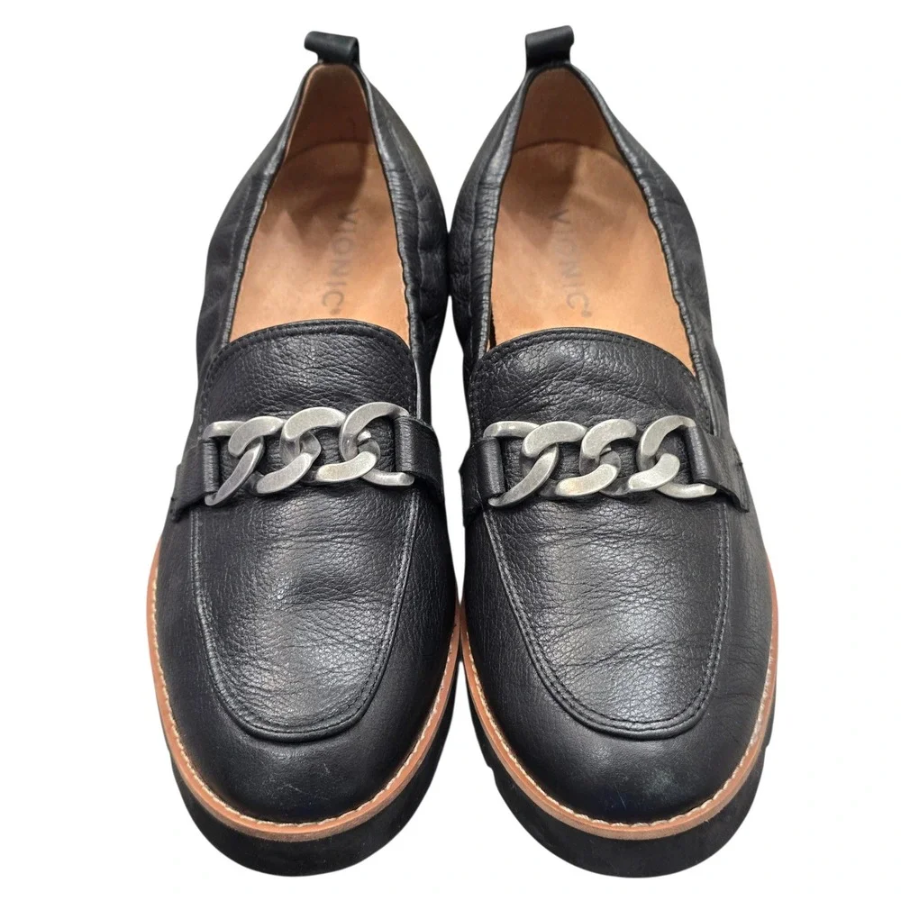 Vionic Cynthia Black Leather Chain Loafers Quiet Luxury Old Money Chic Sz 8.5